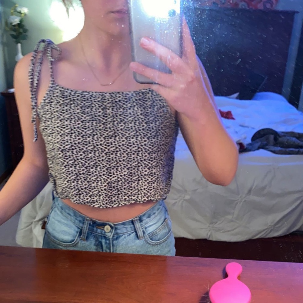 CUTE PACSUN CROP TOP
